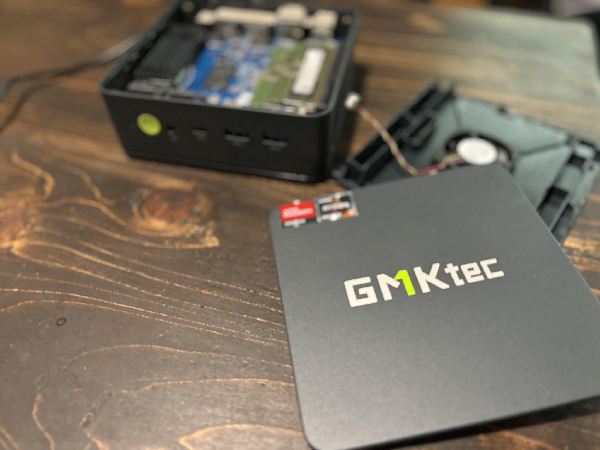 Windows用にGMKTec NucBox M6 (AMD Ryzen 5 6600H)を入手してみた